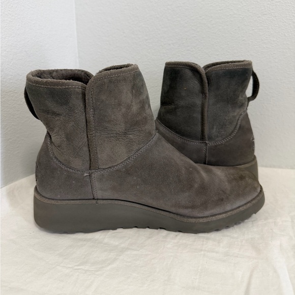 Ugg Kristin short wedge short boots gray size 9 - Picture 8 of 11